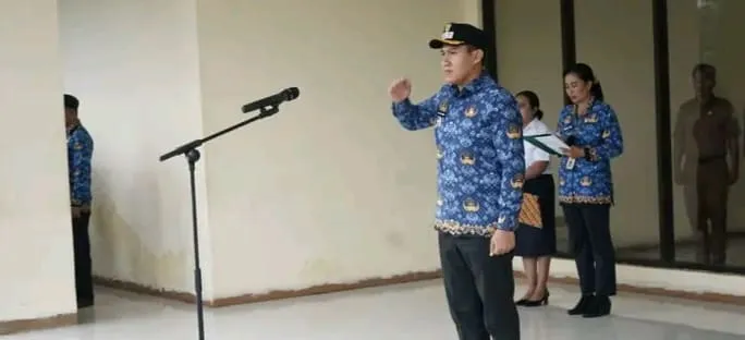 Wabup SBD Angga Kaka Pimpin Apel Gabungan dan Buka Orientasi PPPK 2026, Tekankan ASN Profesional dan Berintegritas