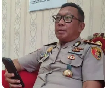 Polisi Tegaskan Tilang Berlaku 24 Jam, Wakapolres SBD Ajak Masyarakat Dukung Penertiban Demi Keselamatan Bersama
