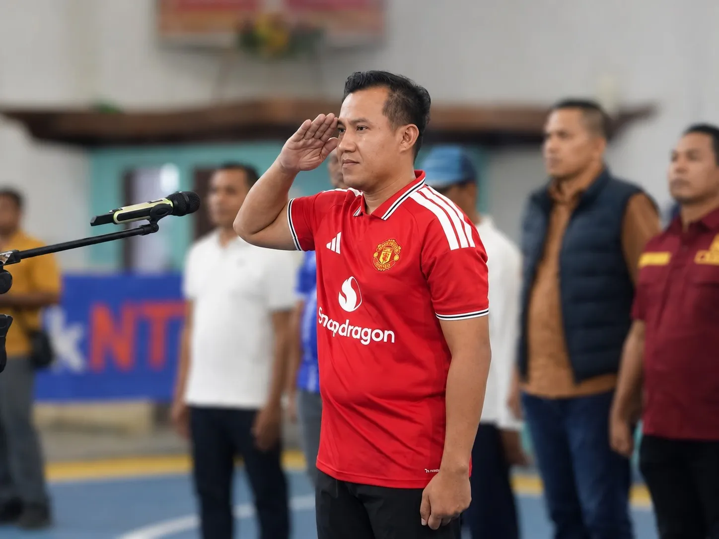 Wakil Bupati Sumba Barat Daya (SBD), Dominikus Alphawan Rangga Kaka, saat buka Turnamen Futsal Bupati Cup Jilid II Tahun 2026 di Charlie Sports Center, Kota Tambolaka (Johan Sogara/Lintas Sumba)