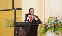 Bupati Ratu Wulla resmi luncurkan Kanal Kominikasi SANG RATU sehingga Urusan Dokumen Kependudukan di Dukcapil SBD Makin Mudah