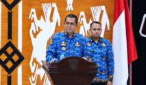 Gubernur NTT, Melki Laka Lena, saat menyampaikan Pengantar Nota Keuangan RAPBD Pemprov NTT Tahun Anggaran 2027 dalam Rapat Paripurna DPRD (Johan Sogara/Lintas Sumba)